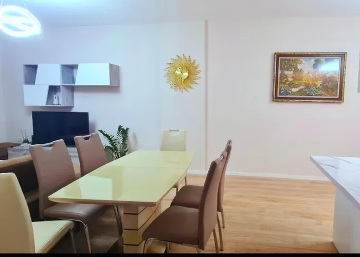 Blue Bay Front Uji Ftohte Vlore